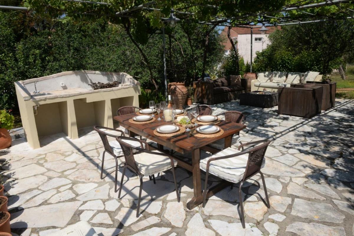 The Olive Grove House Villa คัสซิโอปี ภายนอก รูปภาพ