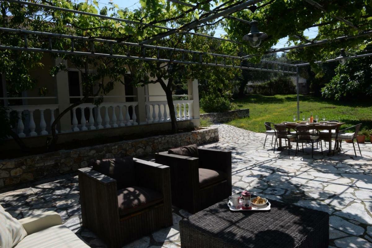 The Olive Grove House Villa คัสซิโอปี ภายนอก รูปภาพ
